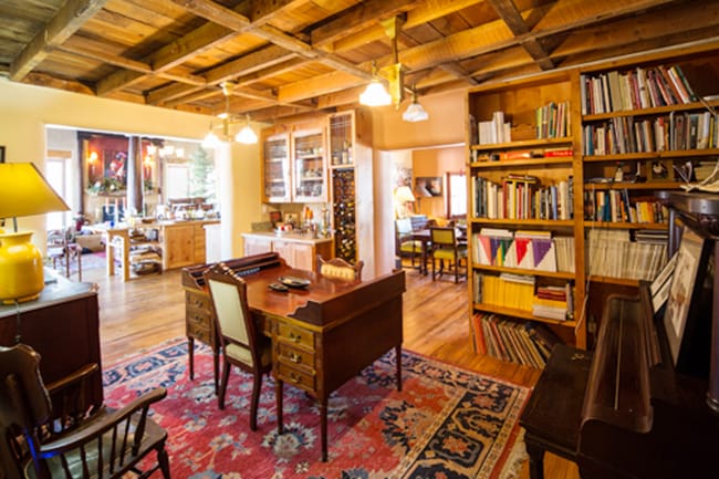 519 La Lomita Rd in Taos, NM - Building Photo - Building Photo