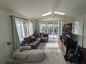 820 46th St in Oakland, CA - Building Photo - Building Photo