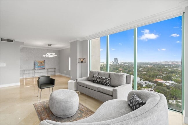 3350 SW 27th Ave, Unit 1907 in Miami, FL - Foto de edificio - Building Photo