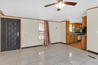 9849 Alameda Ave in Socorro, TX - Building Photo - Building Photo