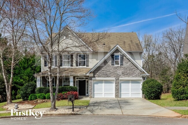 property at 6919 Island Pointe Dr