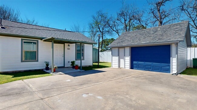 property at 3124 Tilfer St
