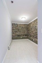 124 Ridge St in New York, NY - Building Photo - Building Photo