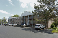 Oak Hill Apartments photo'