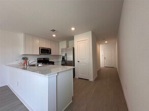 31457 Moore Rd in Magnolia, TX - Building Photo - Building Photo