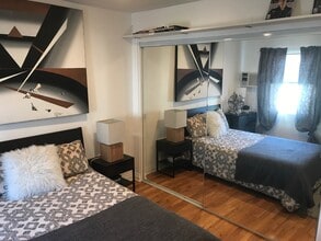 701 Coronado Ter, Unit left in Los Angeles, CA - Building Photo - Building Photo