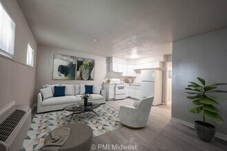 Brookhaven Apartments in Indianapolis, IN - Foto de edificio - Building Photo
