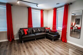 413 W Depot Ave in Knoxville, TN - Building Photo - Building Photo