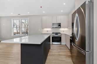 40 A St in Boston, MA - Building Photo - Building Photo
