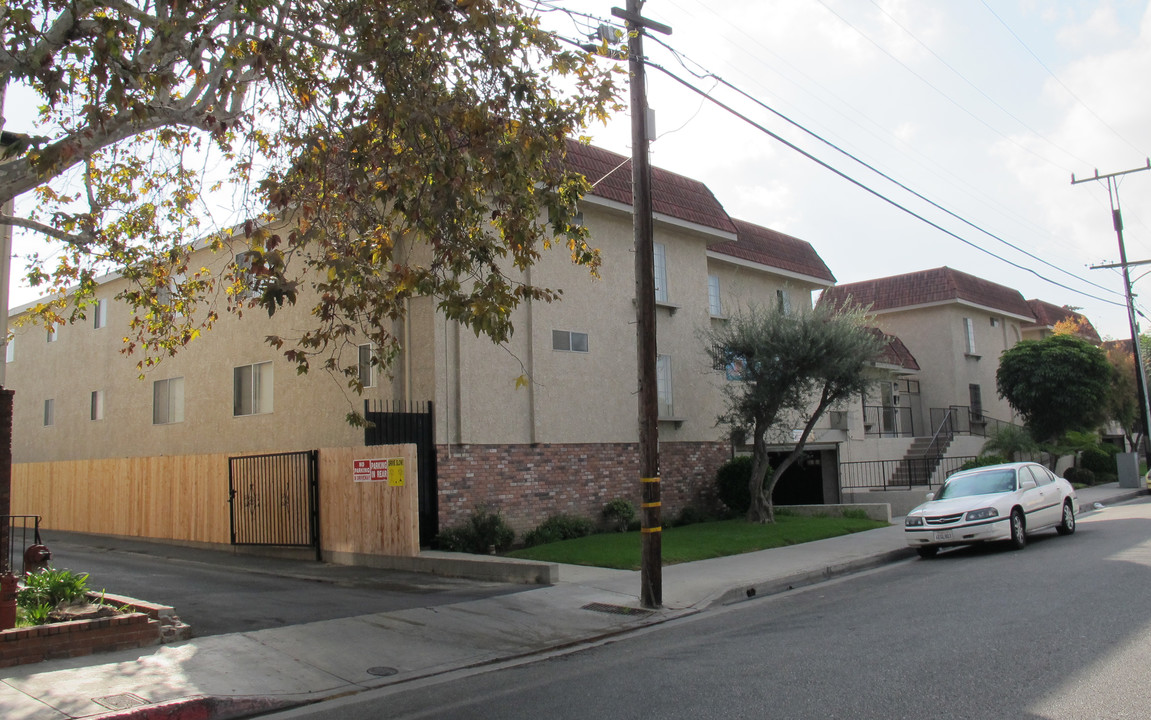 Cordary One Apartments in Hawthorne, CA - Building Photo