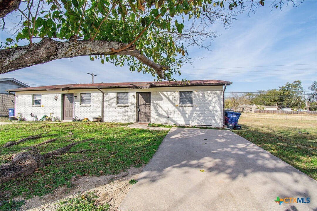 314 Sunset Ln in Copperas Cove, TX - Building Photo