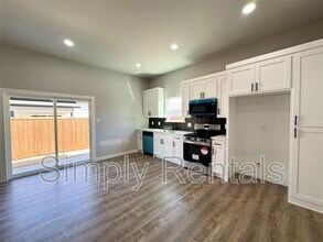 2025 Stuart St in Greenville, TX - Building Photo - Building Photo