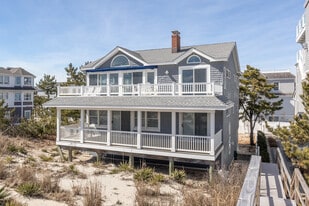 1001 Ocean Ave in Ship Bottom, NJ - Building Photo