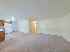 2995 NW Glenridge Dr in Corvallis, OR - Building Photo - Building Photo