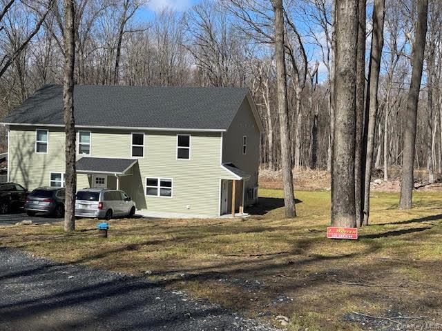 11 Alexandra Matthews Rd in Wallkill, NY - Building Photo - Building Photo