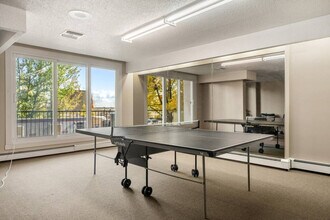 9907-9104 104 Street NW in Edmonton, AB - Building Photo - Building Photo
