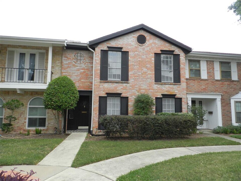 14309 Misty Meadow Ln in Houston, TX - Foto de edificio