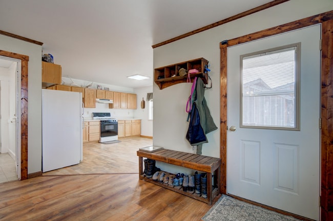 401 S Main St in Twin Bridges, MT - Building Photo - Building Photo