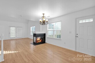 2290 Hanover Drive in Indian Land, SC - Foto de edificio - Building Photo