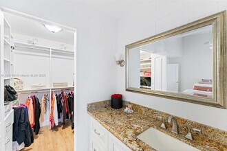 9343 Chelsea Dr N in Plantation, FL - Building Photo - Building Photo