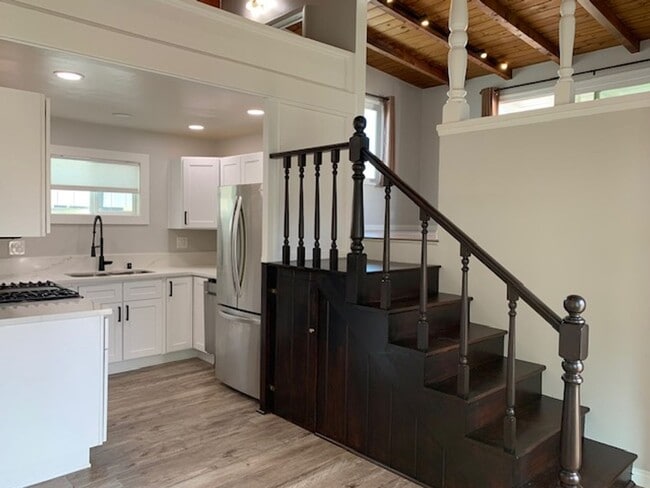 property at 288 Cahuenga Dr