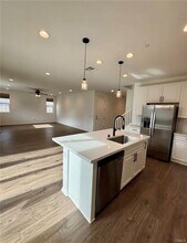 273 Berrybush St in Hemet, CA - Building Photo - Building Photo