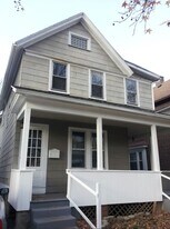 28 Bly St in Rochester, NY - Building Photo