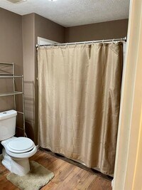 2045 Apache Dr photo'