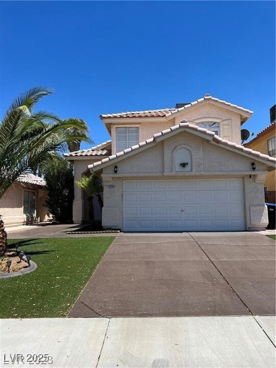 6996 Wine River Dr in Las Vegas, NV - Building Photo