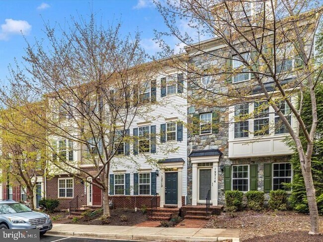 12712 Horseshoe Bend Cir in Clarksburg, MD - Building Photo - Building Photo