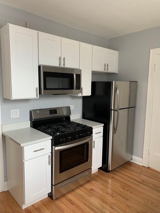 property at 3039 N Karlov Ave