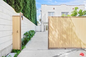 741 N Las Palmas Ave in Los Angeles, CA - Building Photo - Building Photo