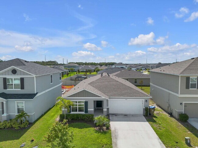 3800 Whitetail Ct in St. Cloud, FL - Building Photo - Building Photo