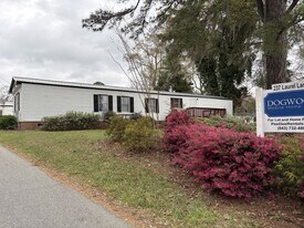 237 Laurel Ln in Florence, SC - Building Photo