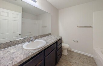 1110 Eastdale St in Jacksonville, FL - Building Photo - Building Photo