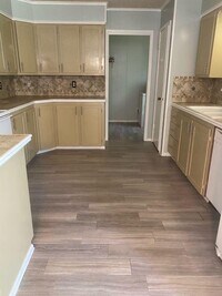 105 Simon Latour Rd photo'