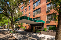 333 E 55th St in New York, NY - Foto de edificio - Building Photo