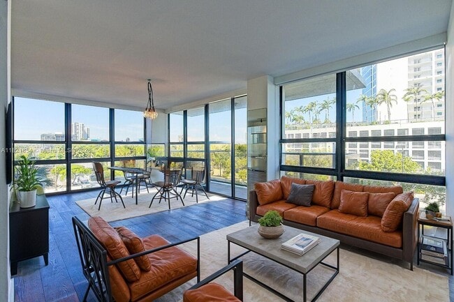 property at 600 NE 36th St