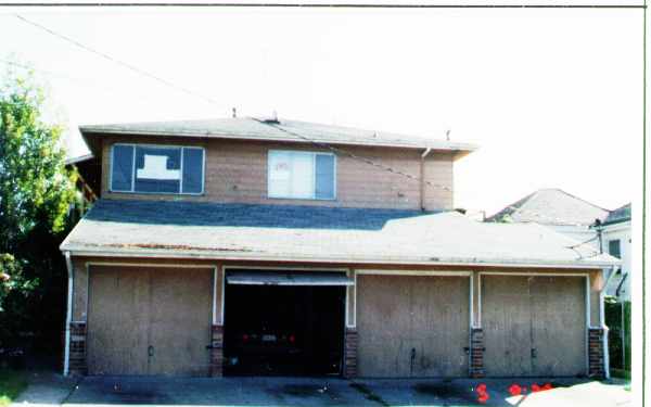 2856 Brookdale Ave in Oakland, CA - Building Photo