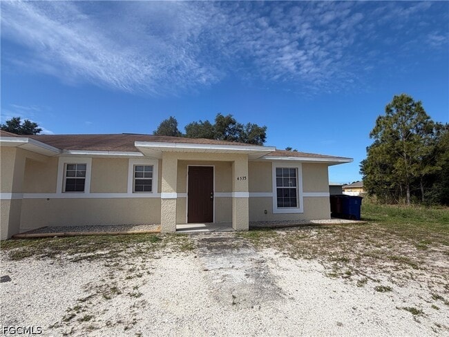 property at 4535 26th St SW