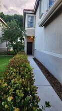 1601 Sorrento Dr in Weston, FL - Building Photo - Building Photo