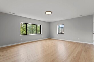 784 Atlantic St in Stamford, CT - Foto de edificio - Building Photo