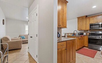 2818 S Winston Ave in Tulsa, OK - Building Photo - Building Photo