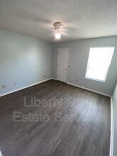 350 Beverly St in Hinesville, GA - Building Photo - Building Photo