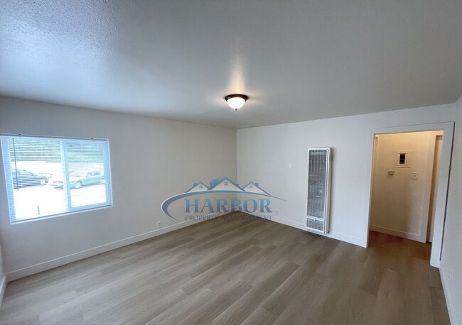 846 1/2-842 W Sepulveda St in Los Angeles, CA - Building Photo - Building Photo
