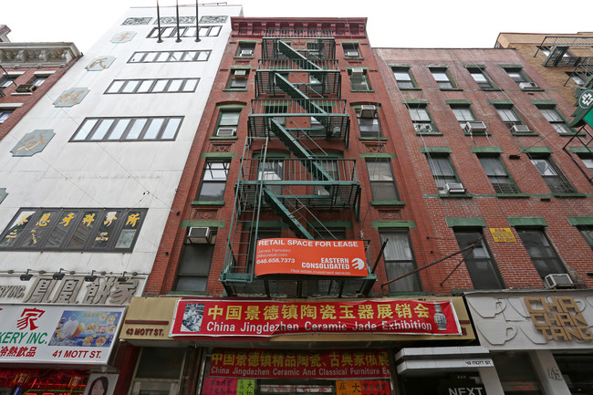 43 Mott St in New York, NY - Foto de edificio - Building Photo