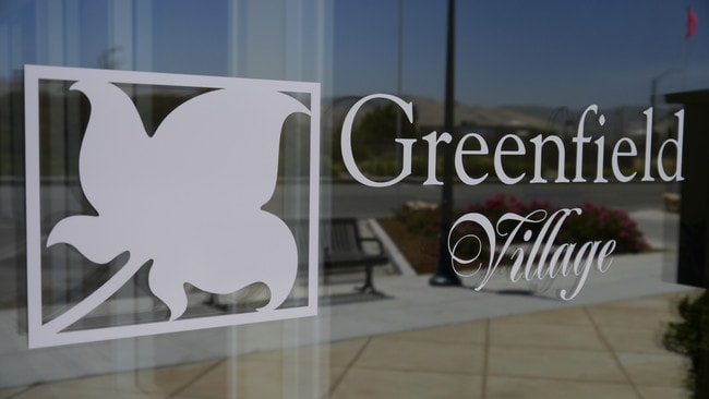 Greenfield Village in Greenfield, CA - Foto de edificio - Building Photo