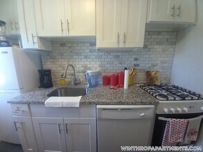 87 Winthrop Shore Dr in Winthrop, MA - Building Photo - Building Photo