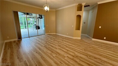 8850 Creek Run Dr in Bonita Springs, FL - Building Photo - Building Photo