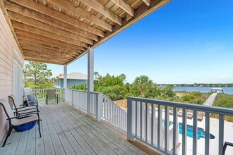 1336 W Lagoon Ave in Gulf Shores, AL - Building Photo - Building Photo